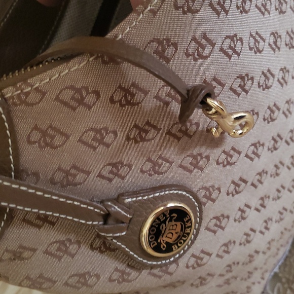 NWOT, Dooney & Bourke Handbag & Small Wallet - Picture 8 of 8